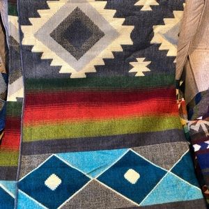 ❤️South American Alpaca Blanket with Unique Design